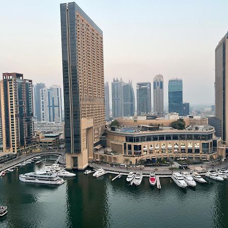 Вилла Waterfront Yachts View Studio In Bay Central, Dubai Marina Экстерьер фото